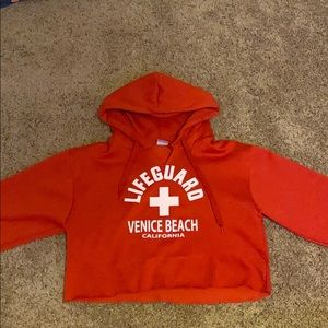 🍎 CROPPED LIFEGUARD SWEATSHIRT